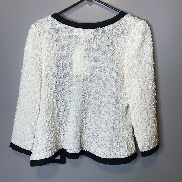 NWT! A’reve cream jacket/sweater. Medium - Picture 3 of 10